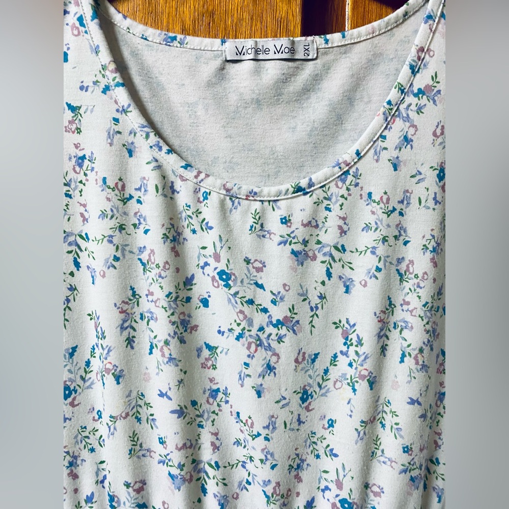 Michelle Mae “Renee” Ruffle Tank Top - Picture 2 of 8